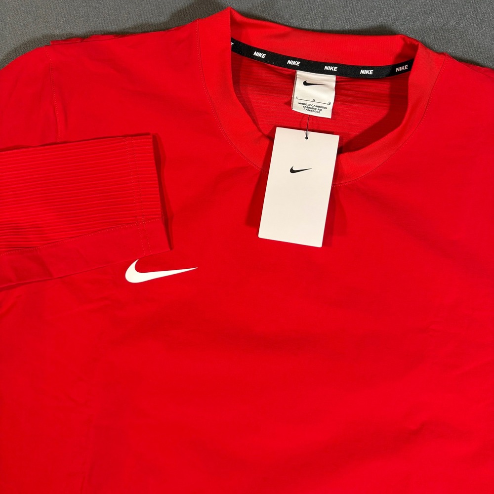 NWT‎ Nike Player Men's Dri-FIT Pullover Crewneck FD4291-694 Baseball Red Large